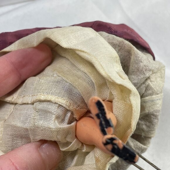 Vintage Handcrafted Folk Doll In Traditional Lace & Embroidered Dress With Stand - Picture 6 of 9